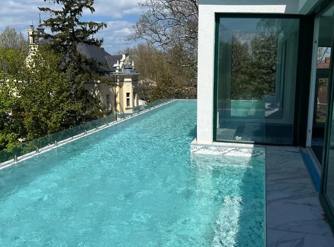 Bauhaus Dream Deluxe Homestay