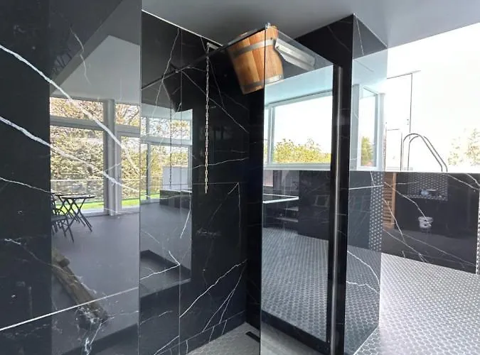 Bauhaus Dream Deluxe * Siofok